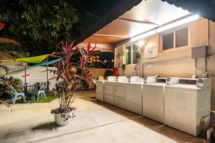 Stunning Little Havana Suites Close To Airport, Calle Ocho, Brickell, Wynwood And The Beaches - Free Parking Miami Exterior foto